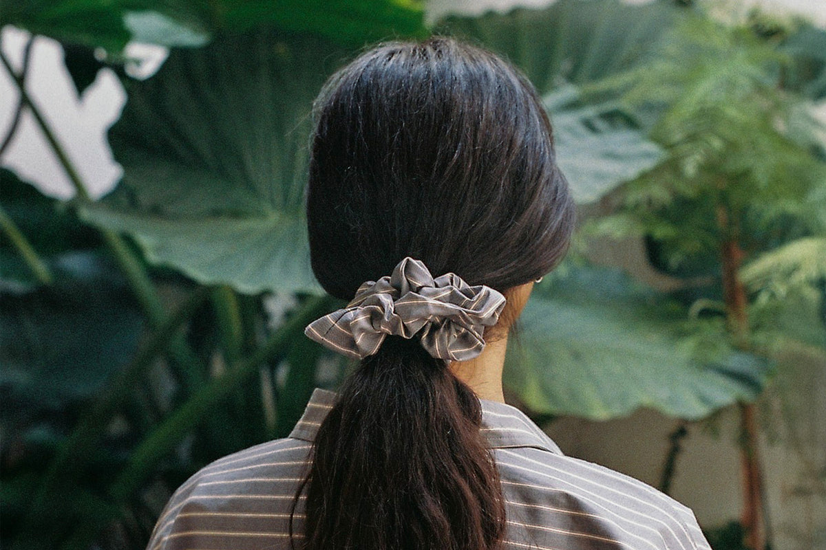 Stripe Poplin Scrunchie - Navy Stripe