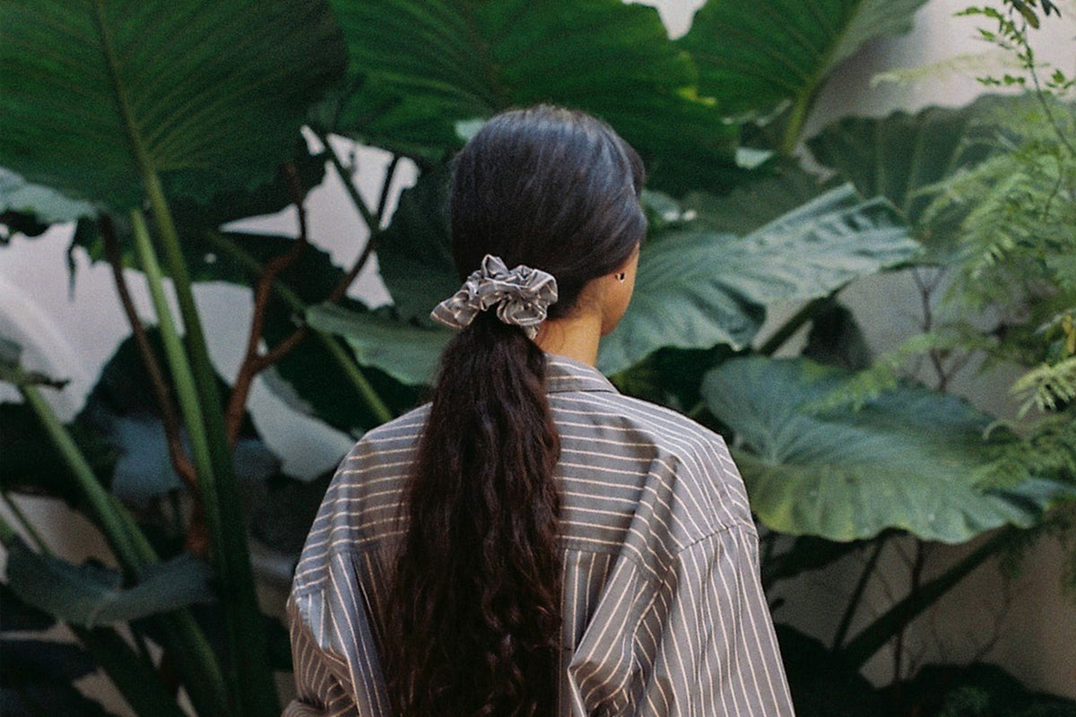Stripe Poplin Scrunchie - Navy Stripe