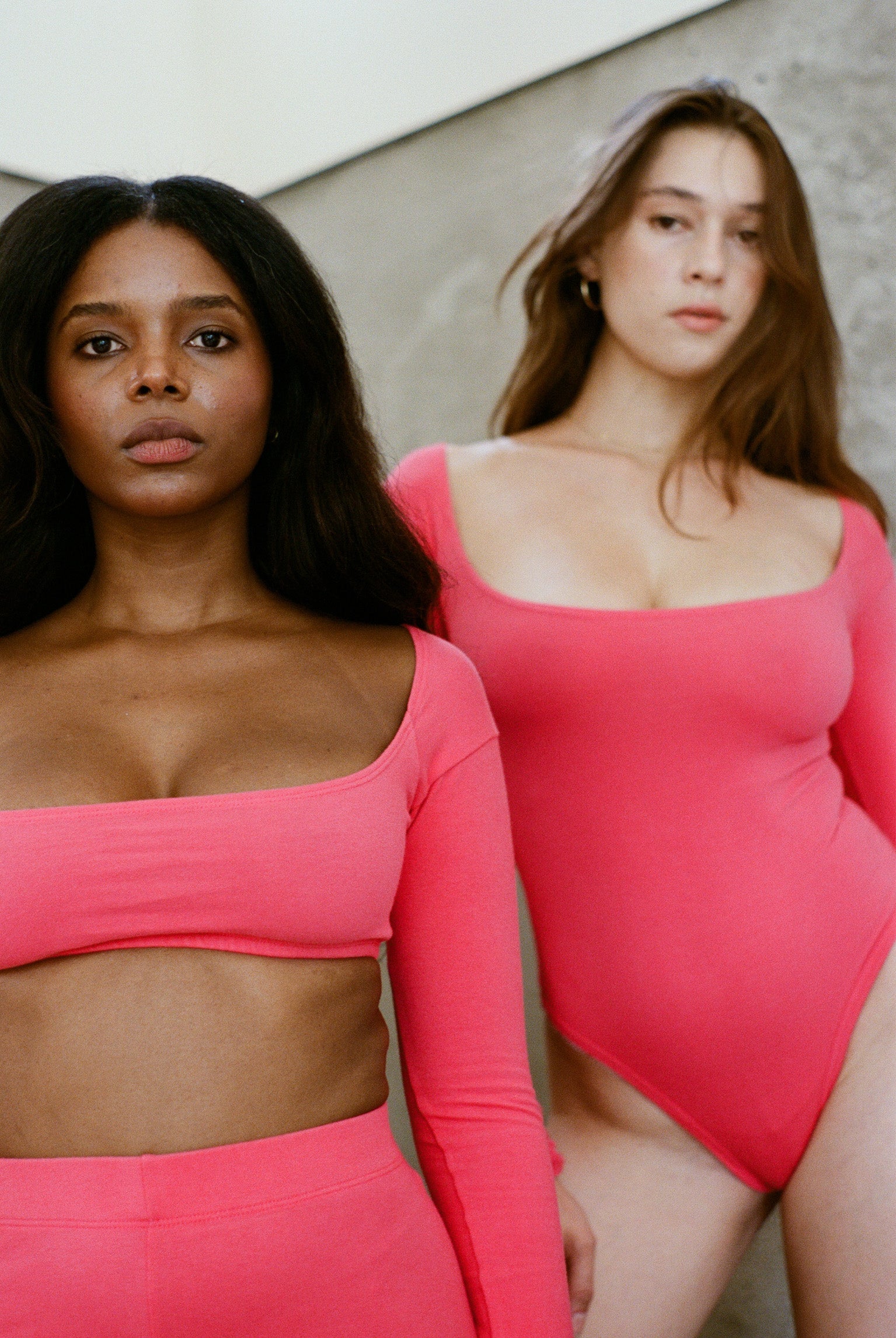 El Tigre Chiquito L/S Crop Top - Hibiscus (2nd Quality)