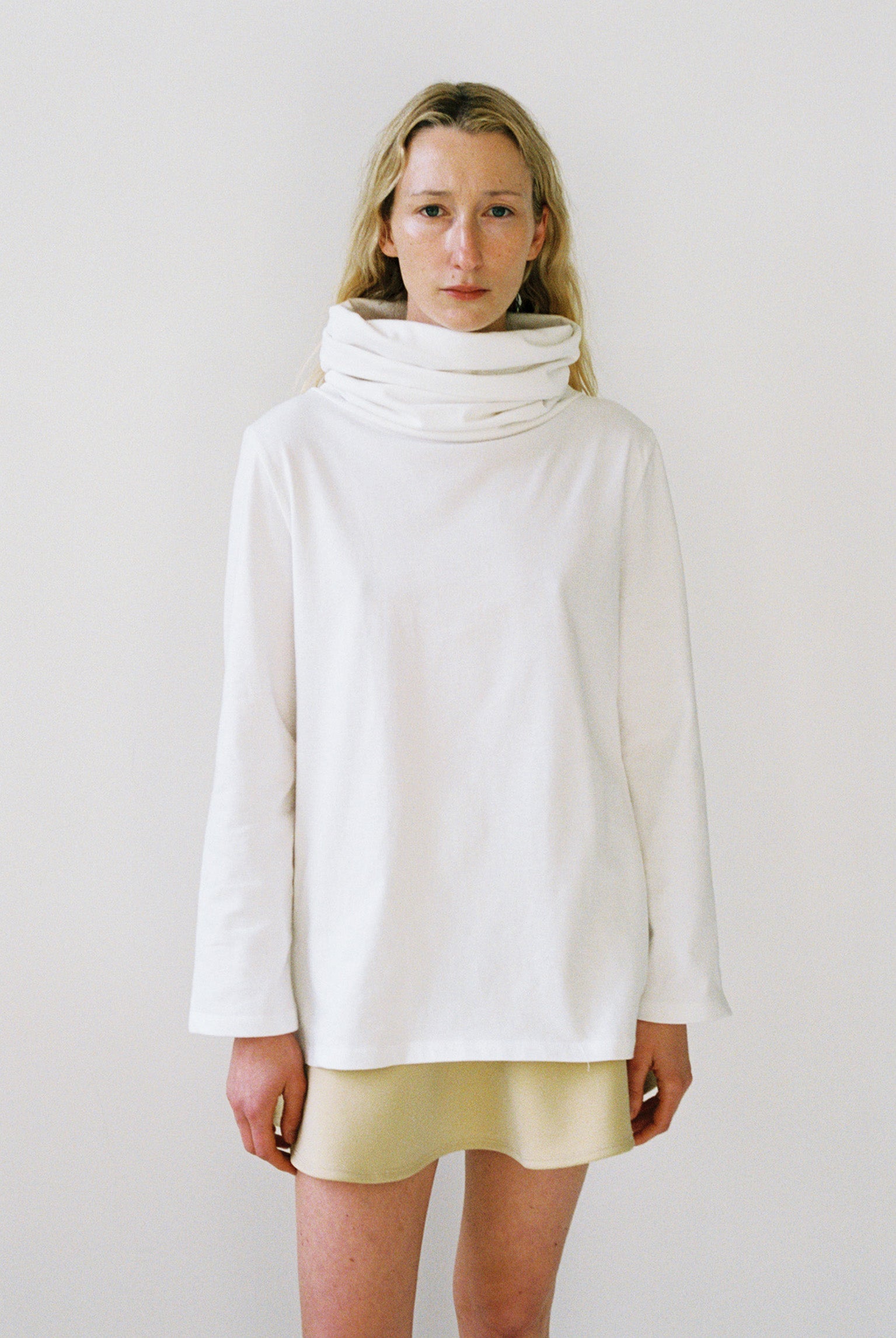 Grace Turtleneck - White